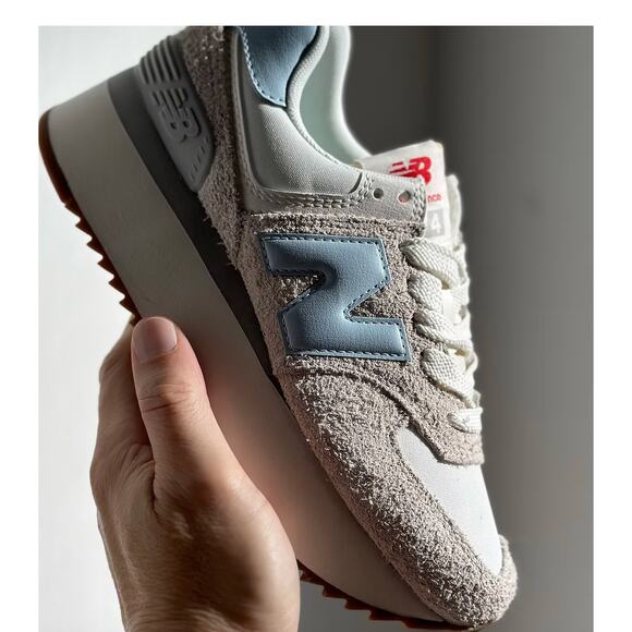 New Balance Women's 574+ Sneakers WL574ZQC | moonbeam/seasalt/l.blue - Picture 4 of 10